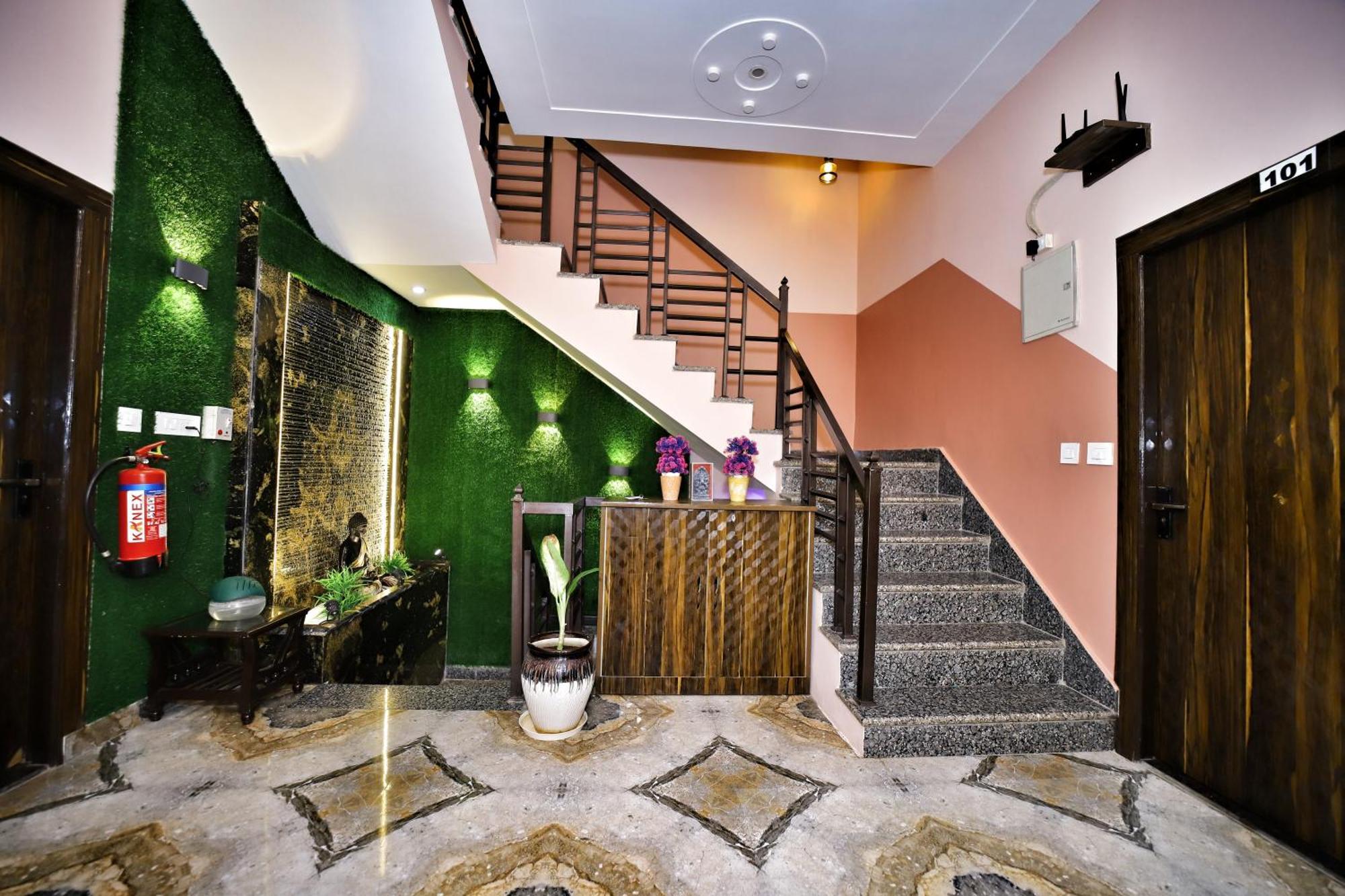 The Orchid Retreat Apartman Agra  Kültér fotó